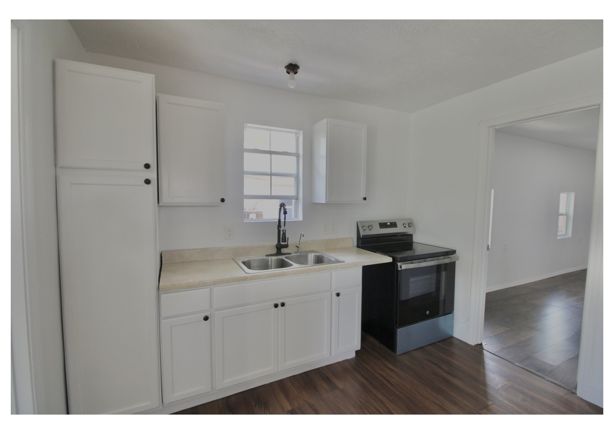 409 Robert Lee Road Property Photo 17