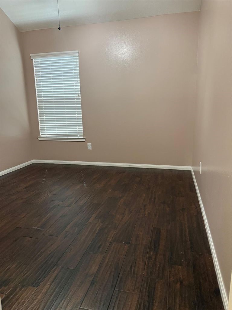 15930 Hidden Crest Drive Property Photo 7