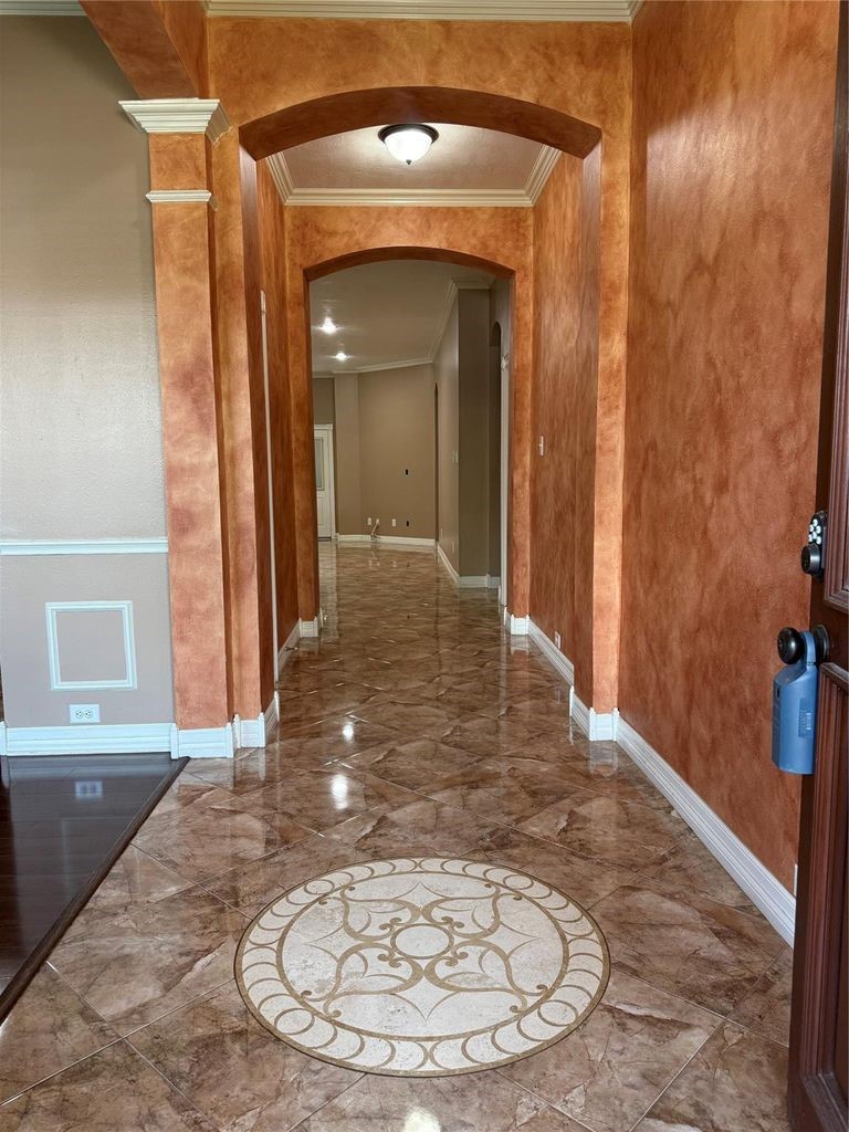 15930 Hidden Crest Drive Property Photo 11