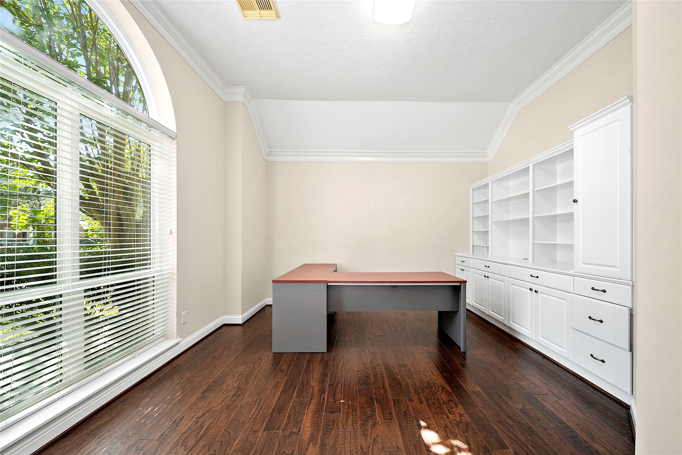 22430 Water Edge Lane Property Photo 6