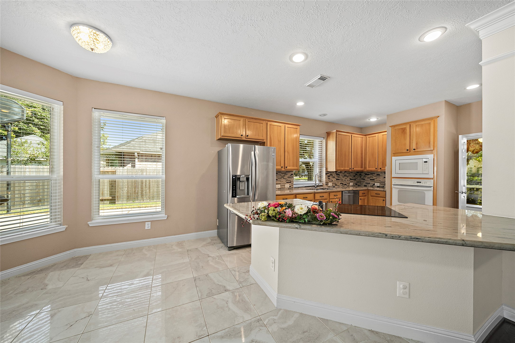 22430 Water Edge Lane Property Photo 11