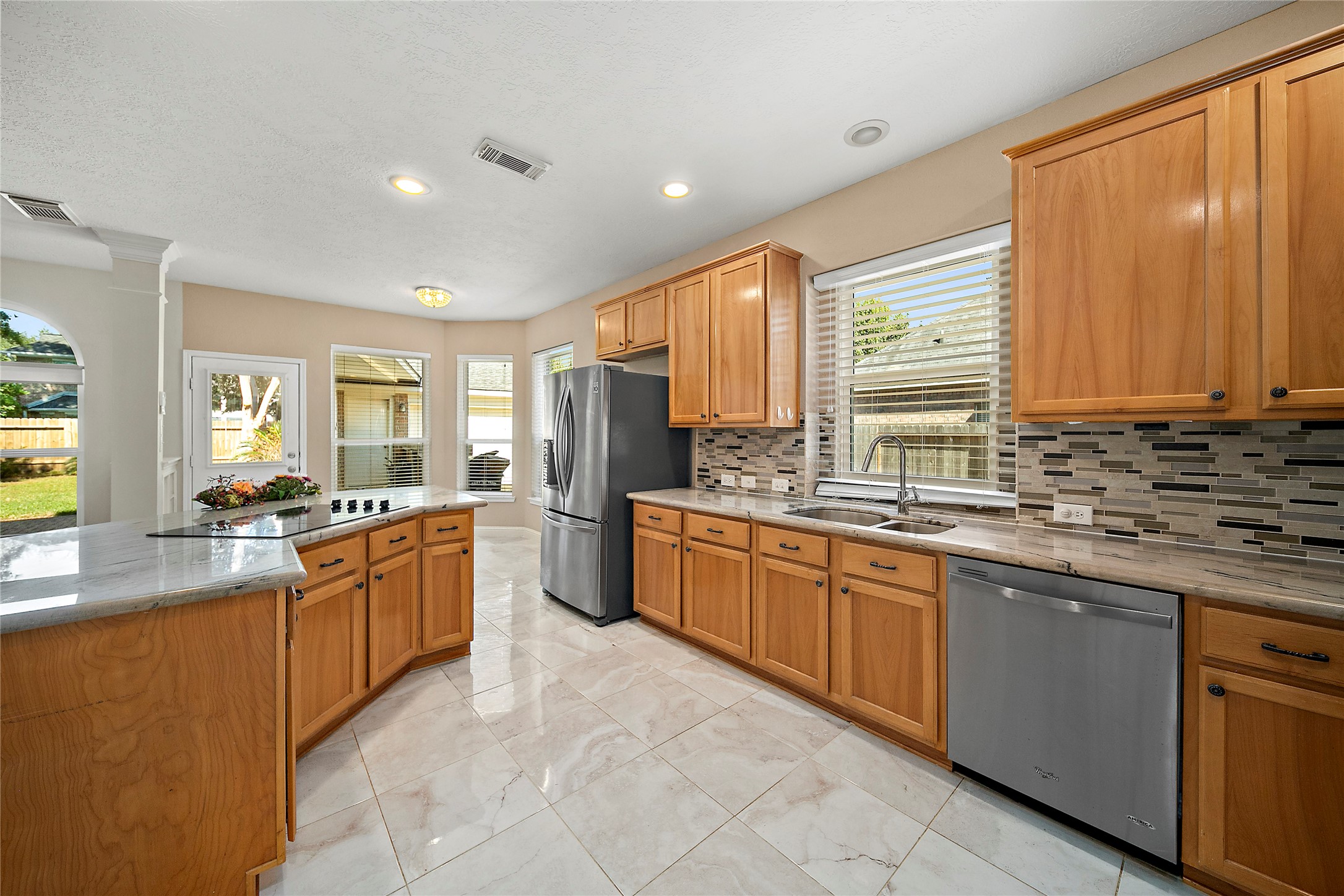 22430 Water Edge Lane Property Photo 12