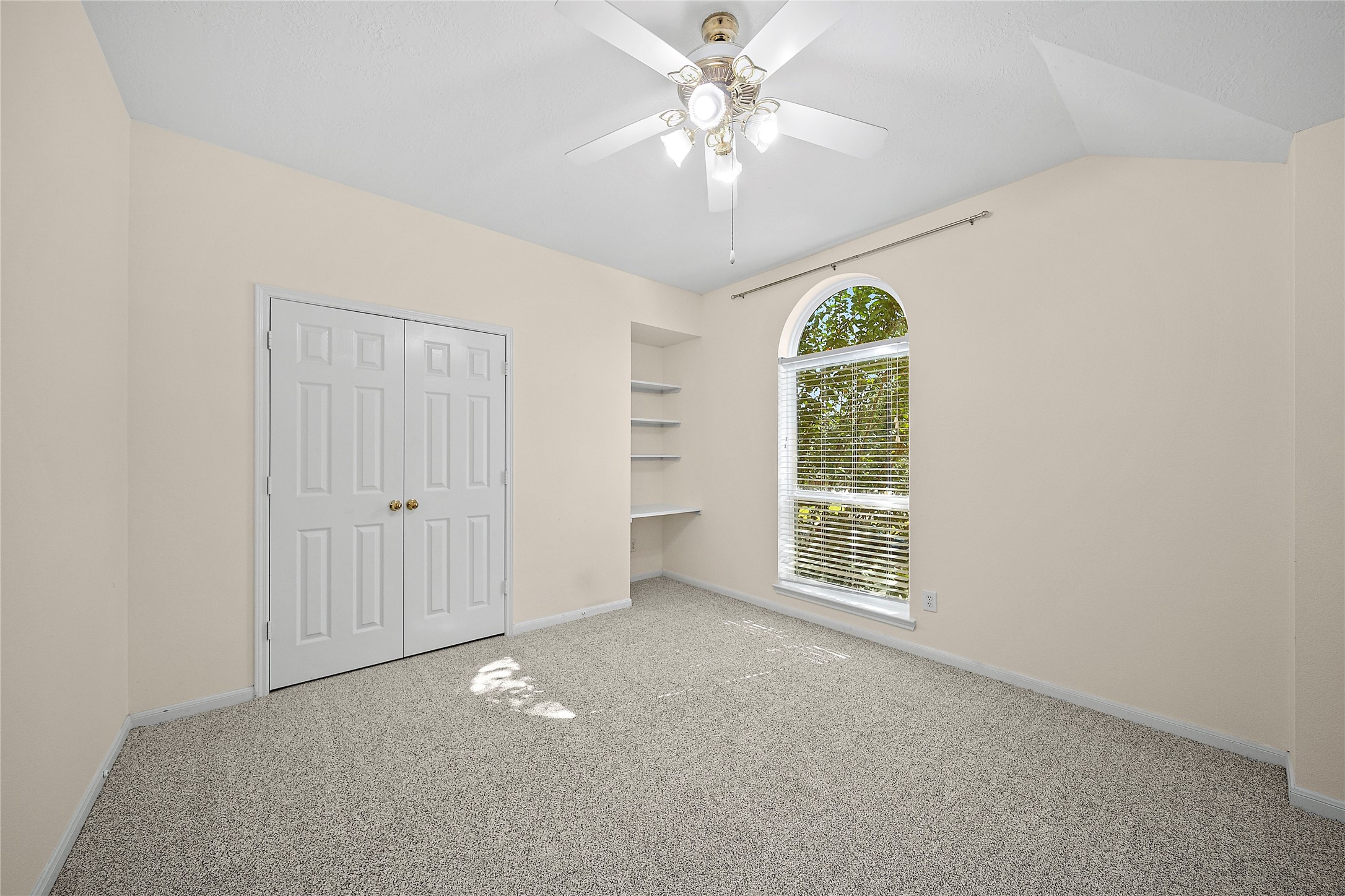 22430 Water Edge Lane Property Photo 20
