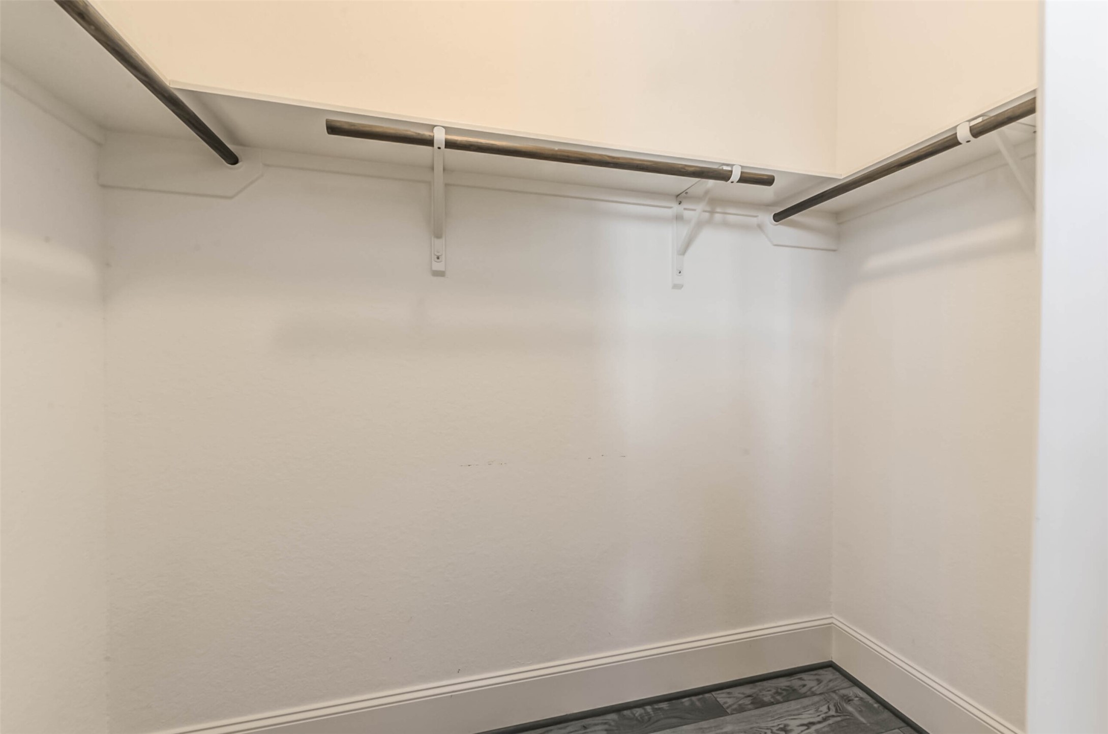 11002 Ayrshire Park Lane Property Photo 8