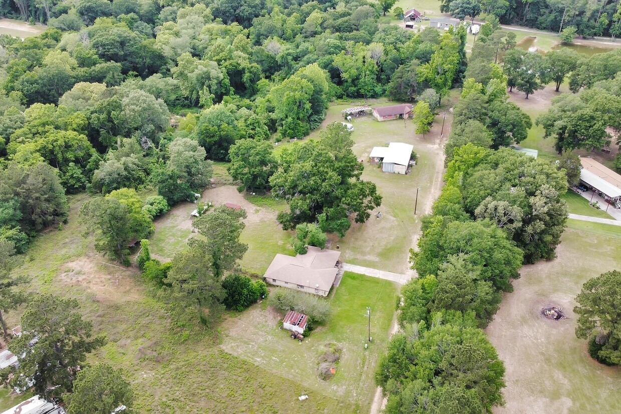 15635 Hwy 105 E Road Property Photo 12