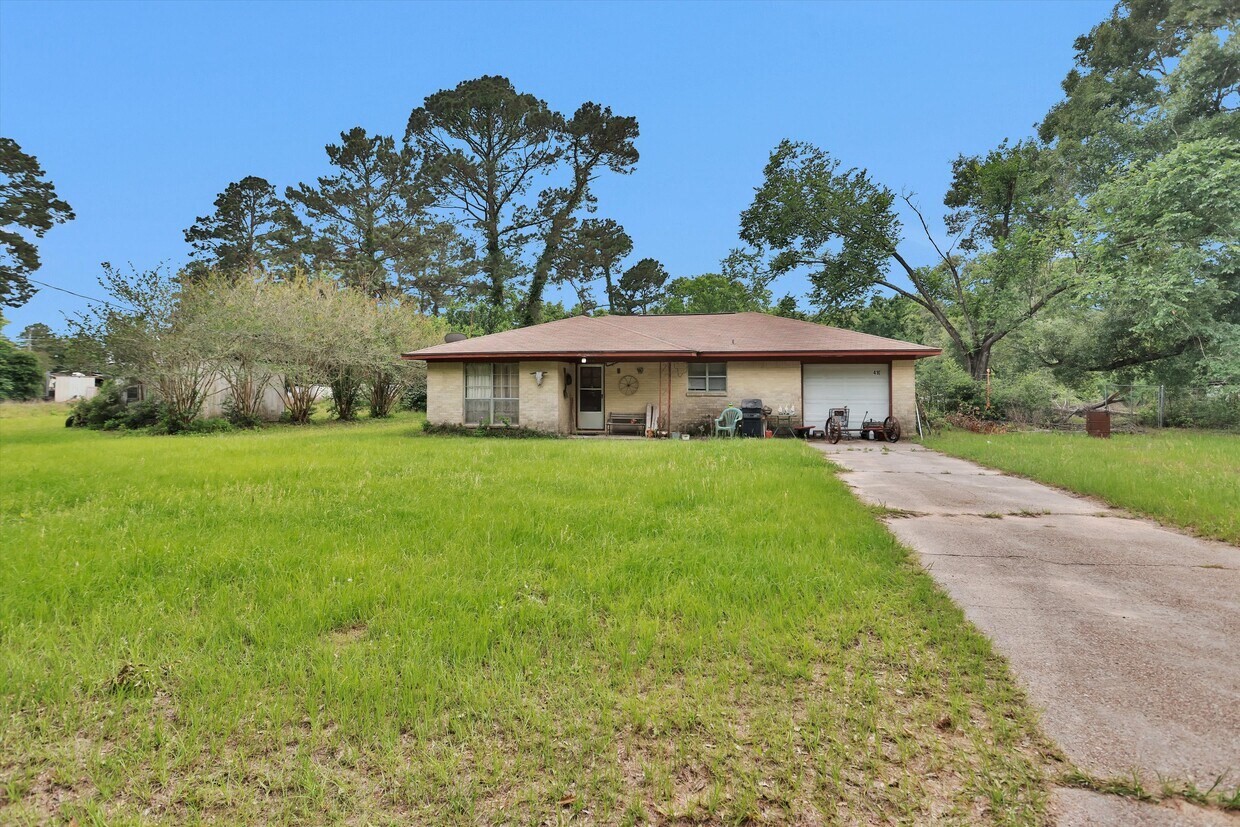 15635 Hwy 105 E Road Property Photo 25