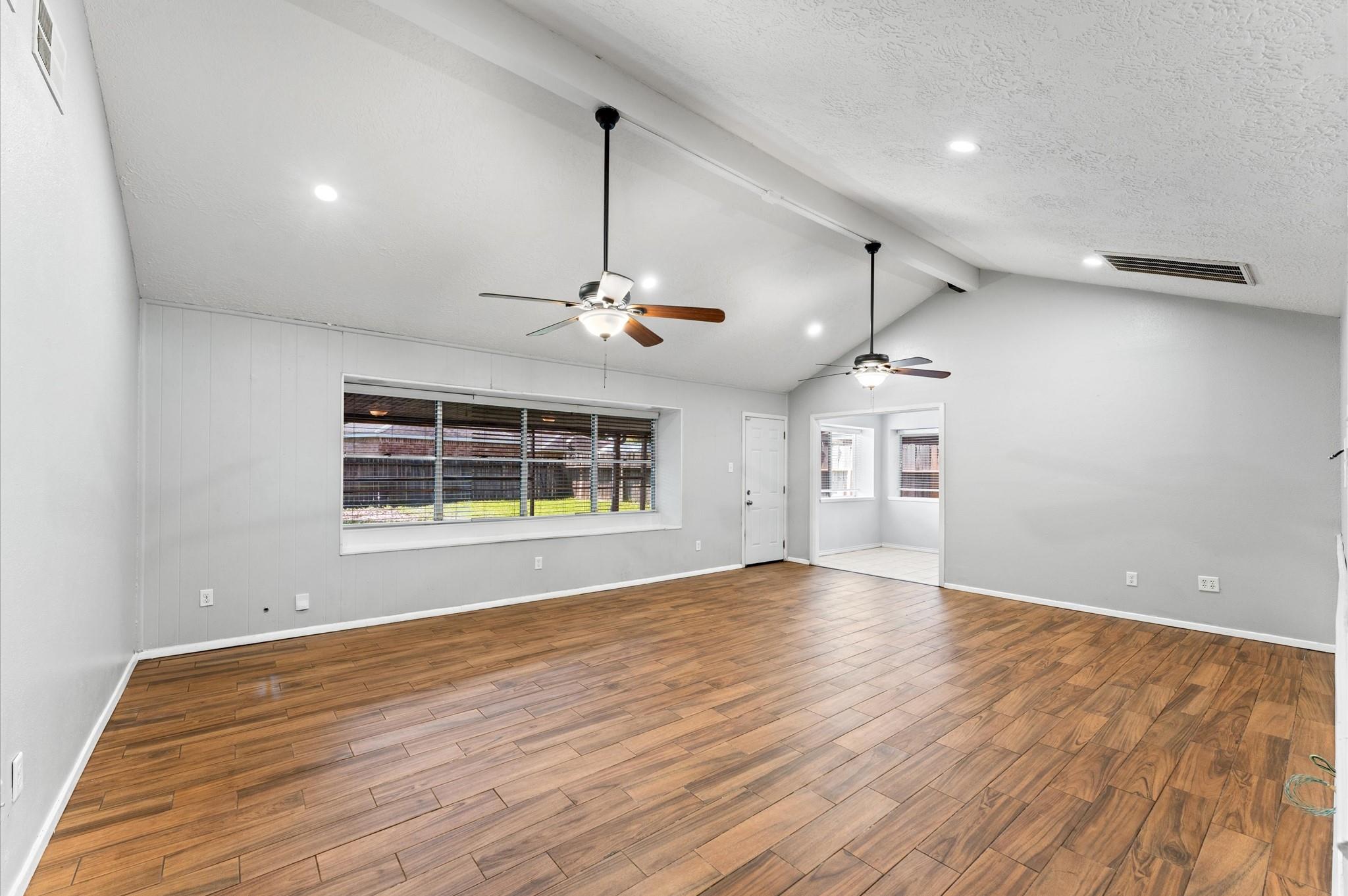 11227 Verlaine Drive Property Photo 4