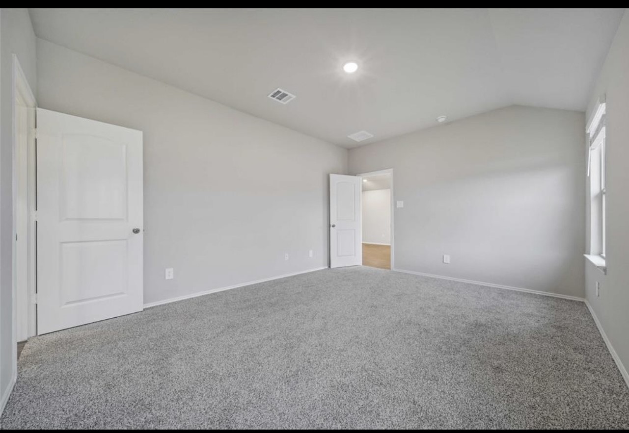 40643 Creekside Bluff Trail Property Photo 5