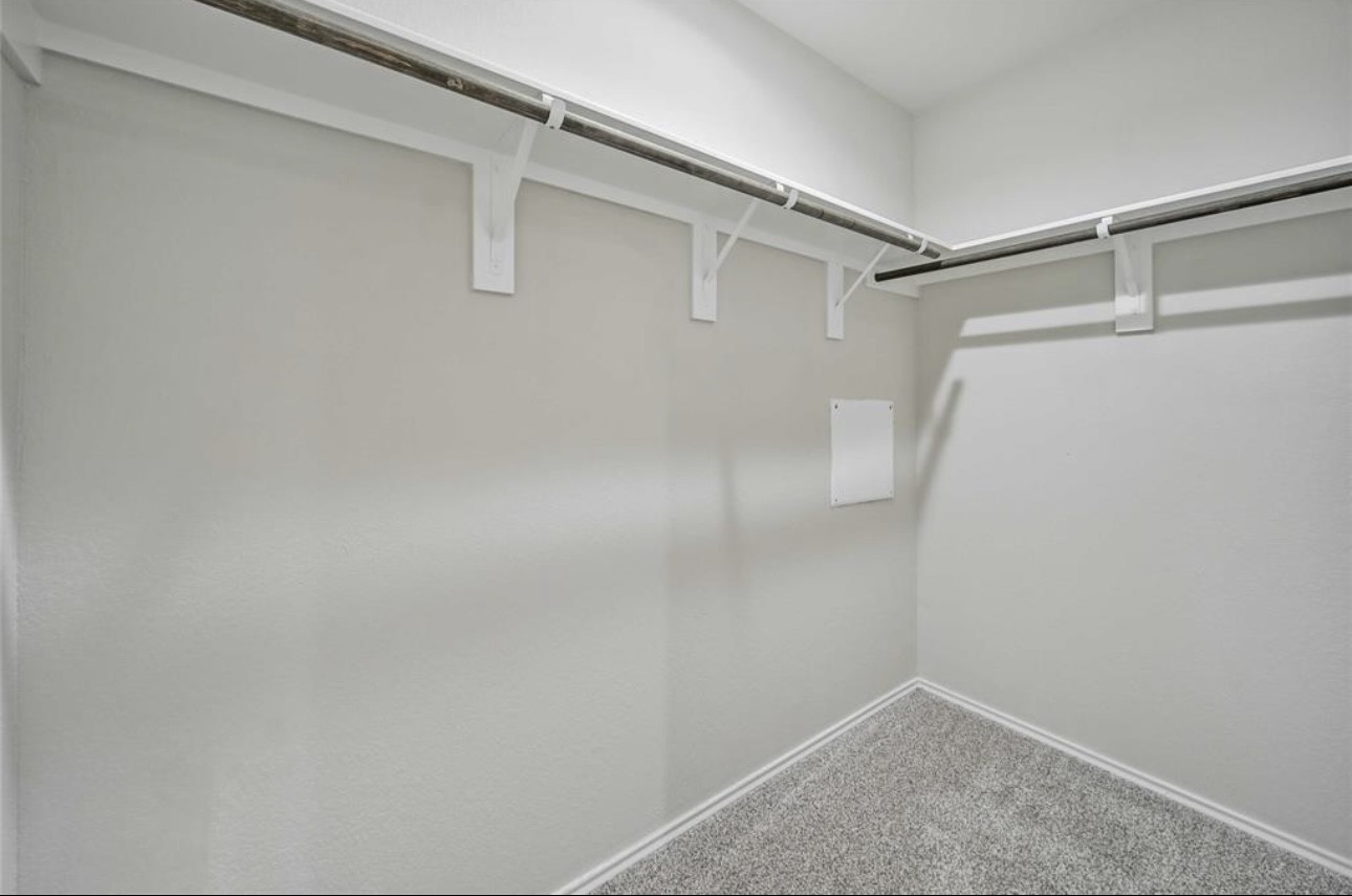 40643 Creekside Bluff Trail Property Photo 9