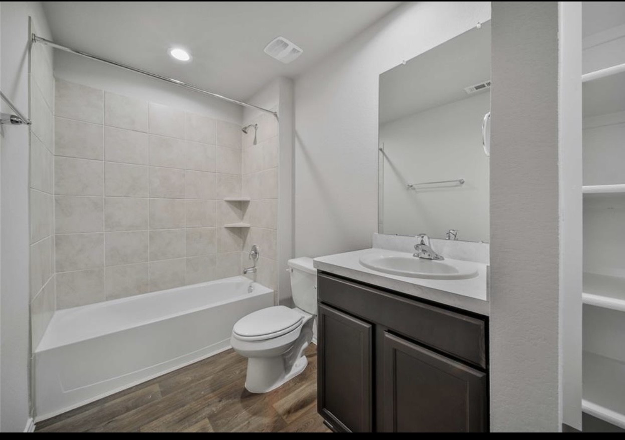 40643 Creekside Bluff Trail Property Photo 12