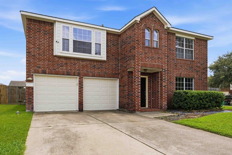 14015 Crossvale Lane Property Photo 2
