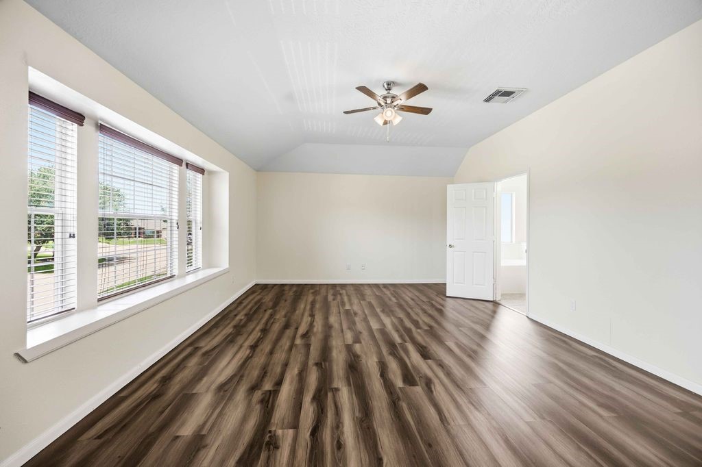 14015 Crossvale Lane Property Photo 12