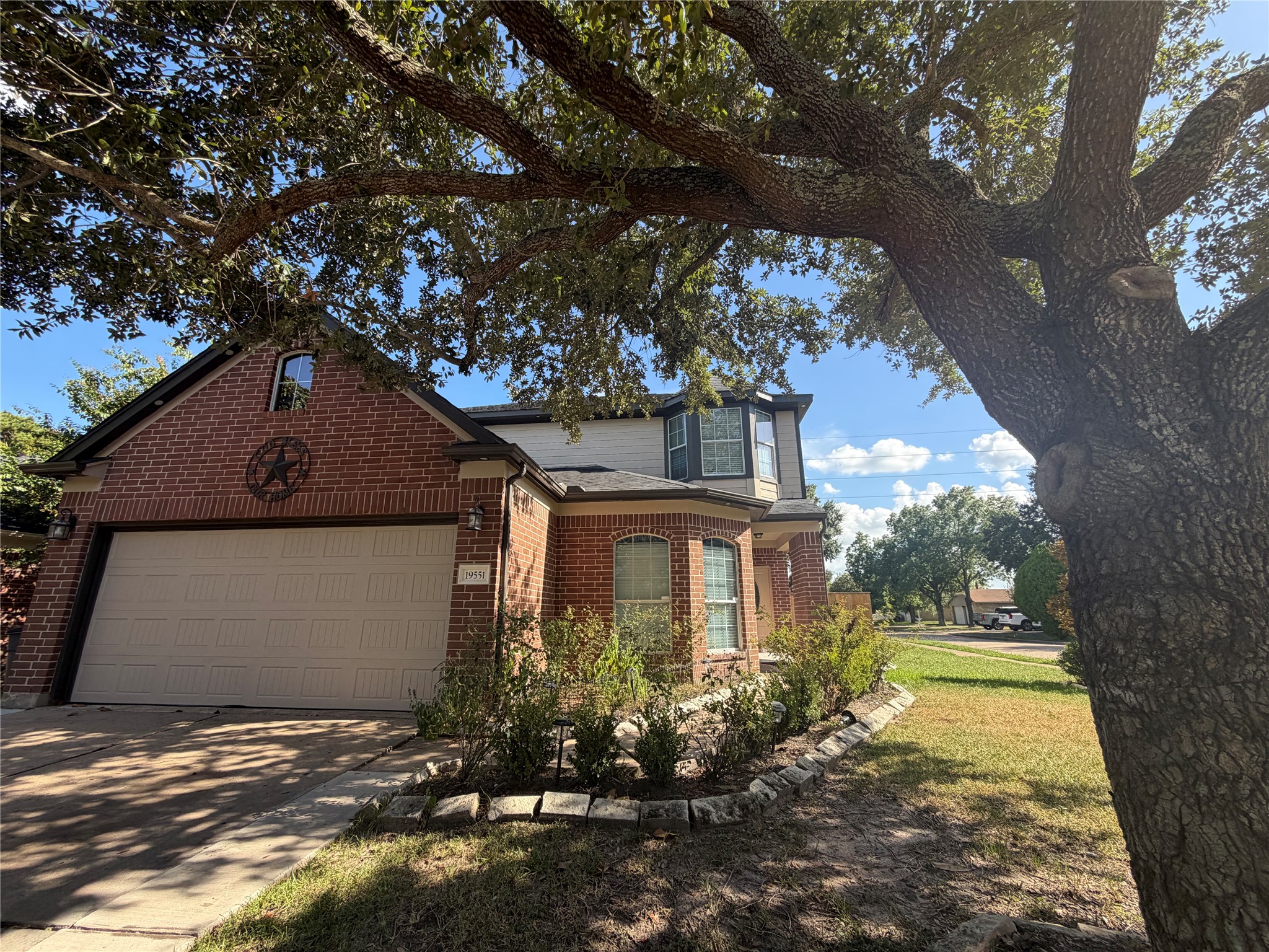 19551 Harvest Stream Way Property Photo 1
