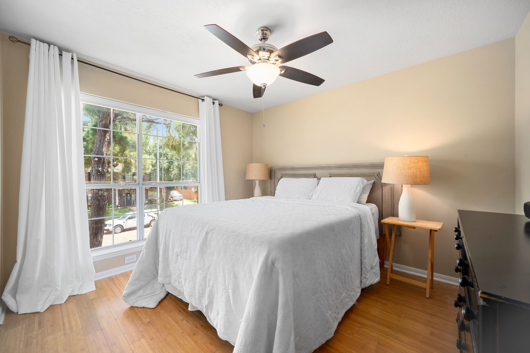 17511 Tall Maple Court Property Photo 22