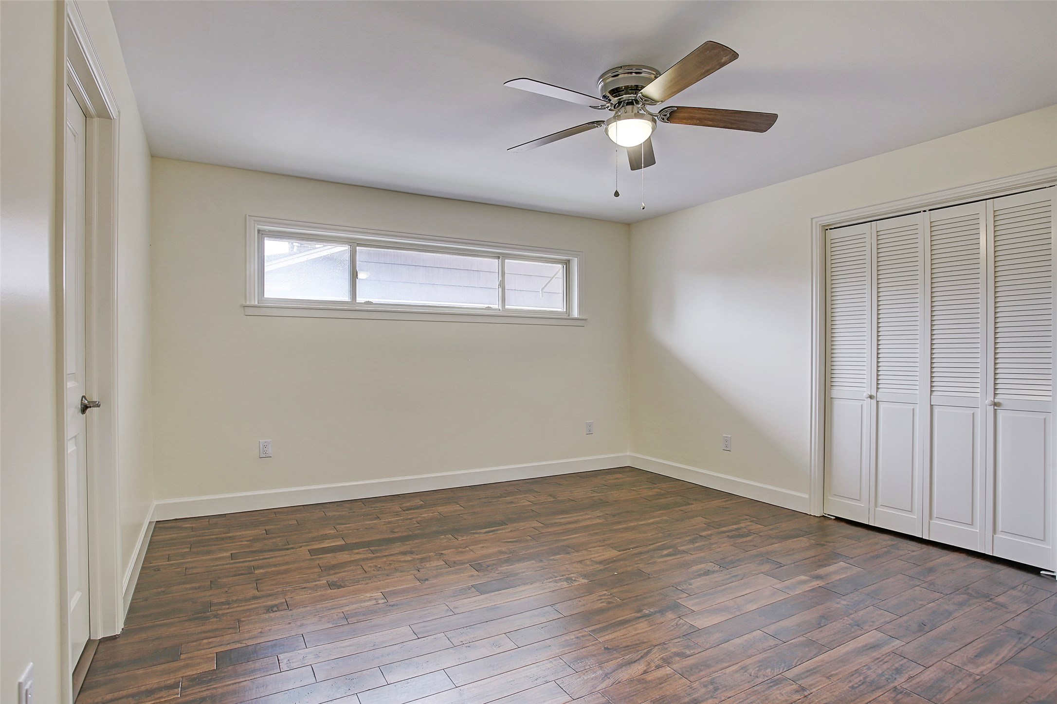 9911 Cedarhurst Drive Property Photo 12