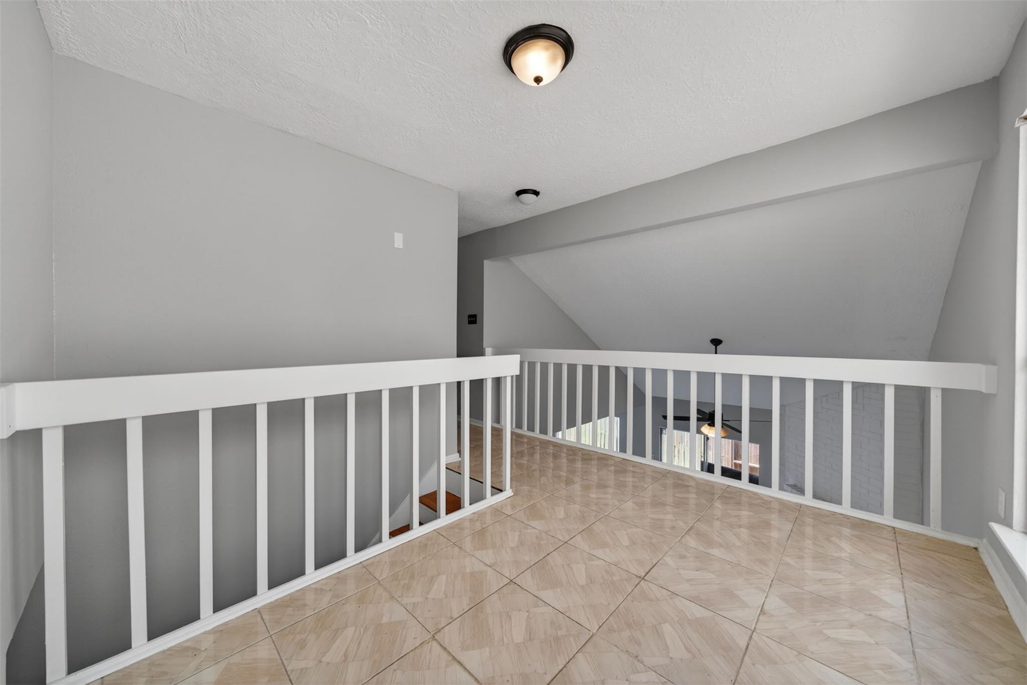 6426 Old Chatham Lane, Houston Tx 77035 Property Photo 28
