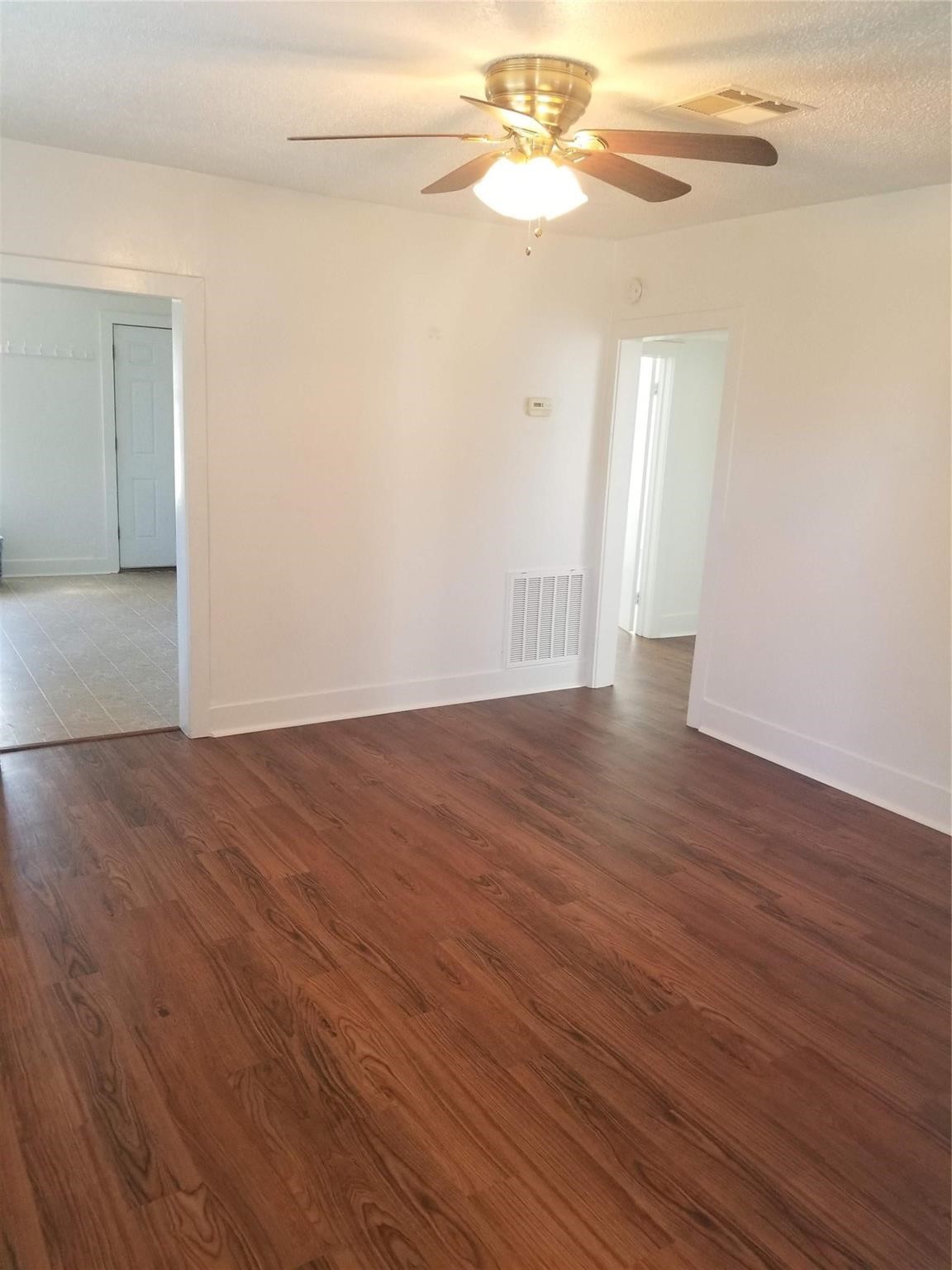 2823 Cleburne Street Property Photo 2