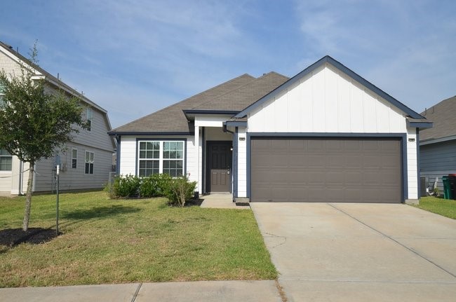 5626 Brooklyn Rose Drive Property Photo 3