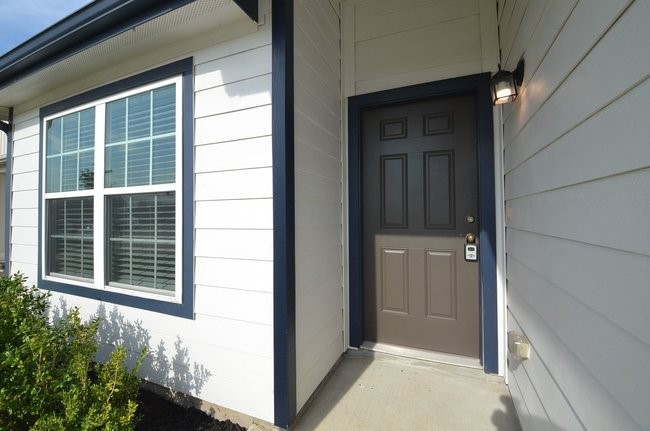 5626 Brooklyn Rose Drive Property Photo 10