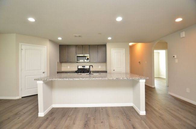 5626 Brooklyn Rose Drive Property Photo 18