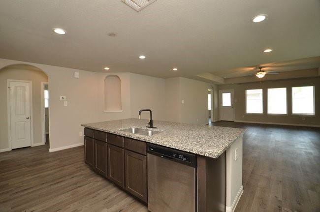5626 Brooklyn Rose Drive Property Photo 20