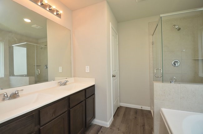 5626 Brooklyn Rose Drive Property Photo 33