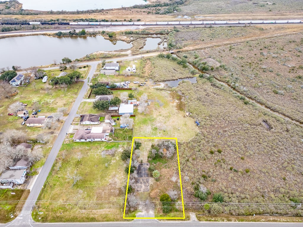 4811 Highway 6 Property Photo 3