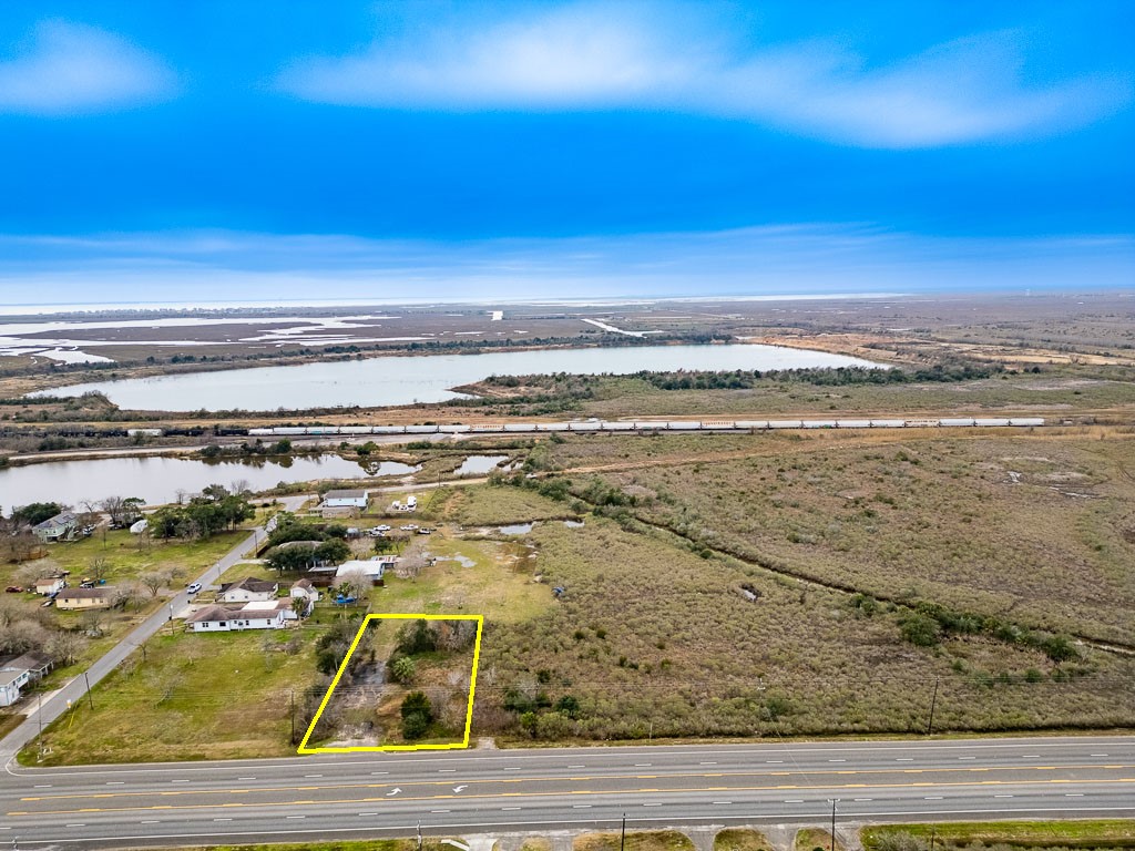 4811 Highway 6 Property Photo 9