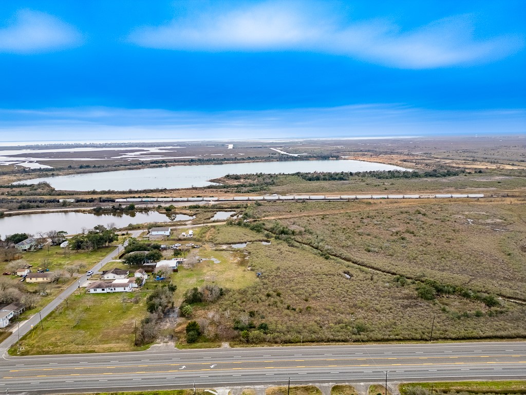 4811 Highway 6 Property Photo 10