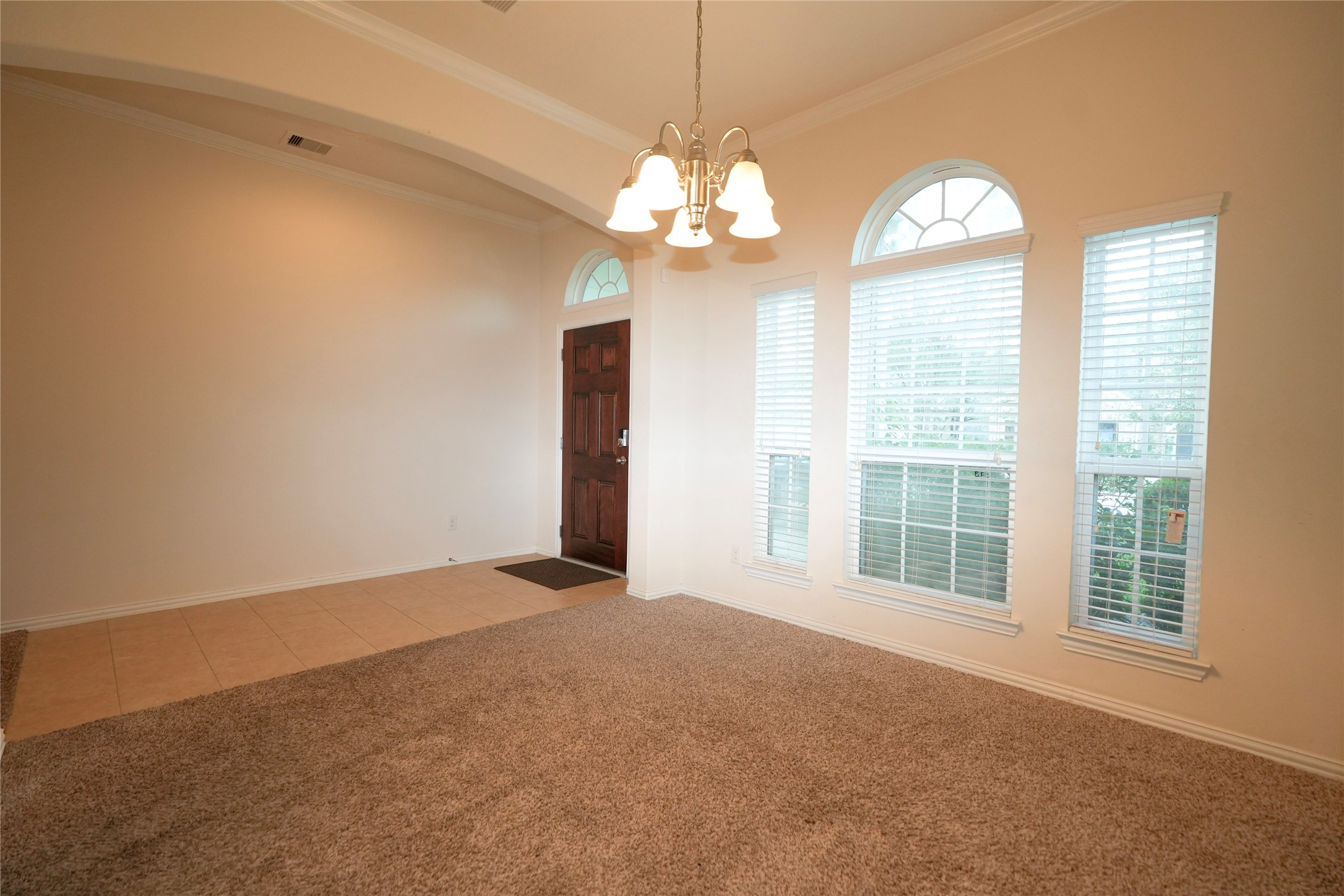 2919 Silverchase Meadows Drive Property Photo 8