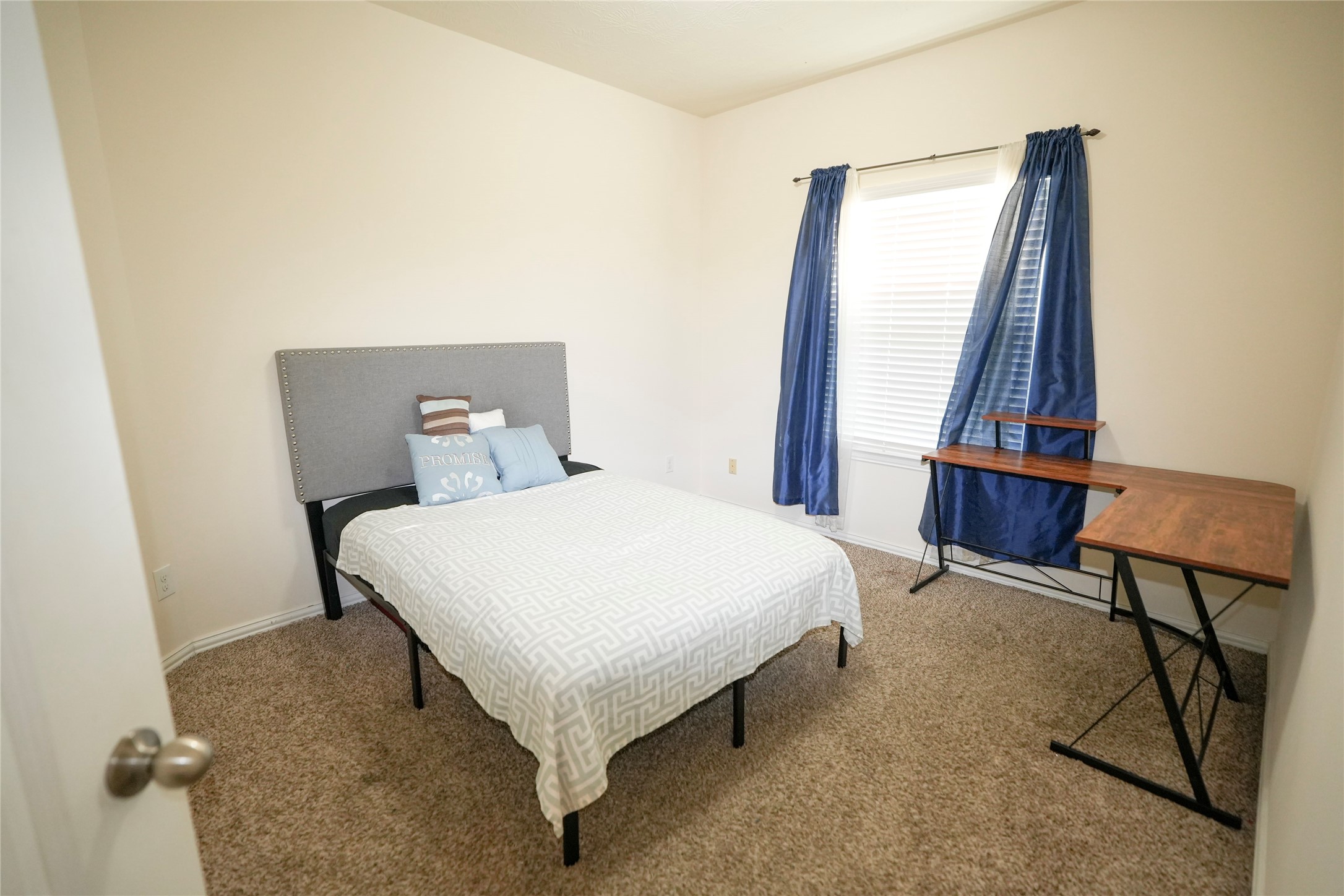 2919 Silverchase Meadows Drive Property Photo 36