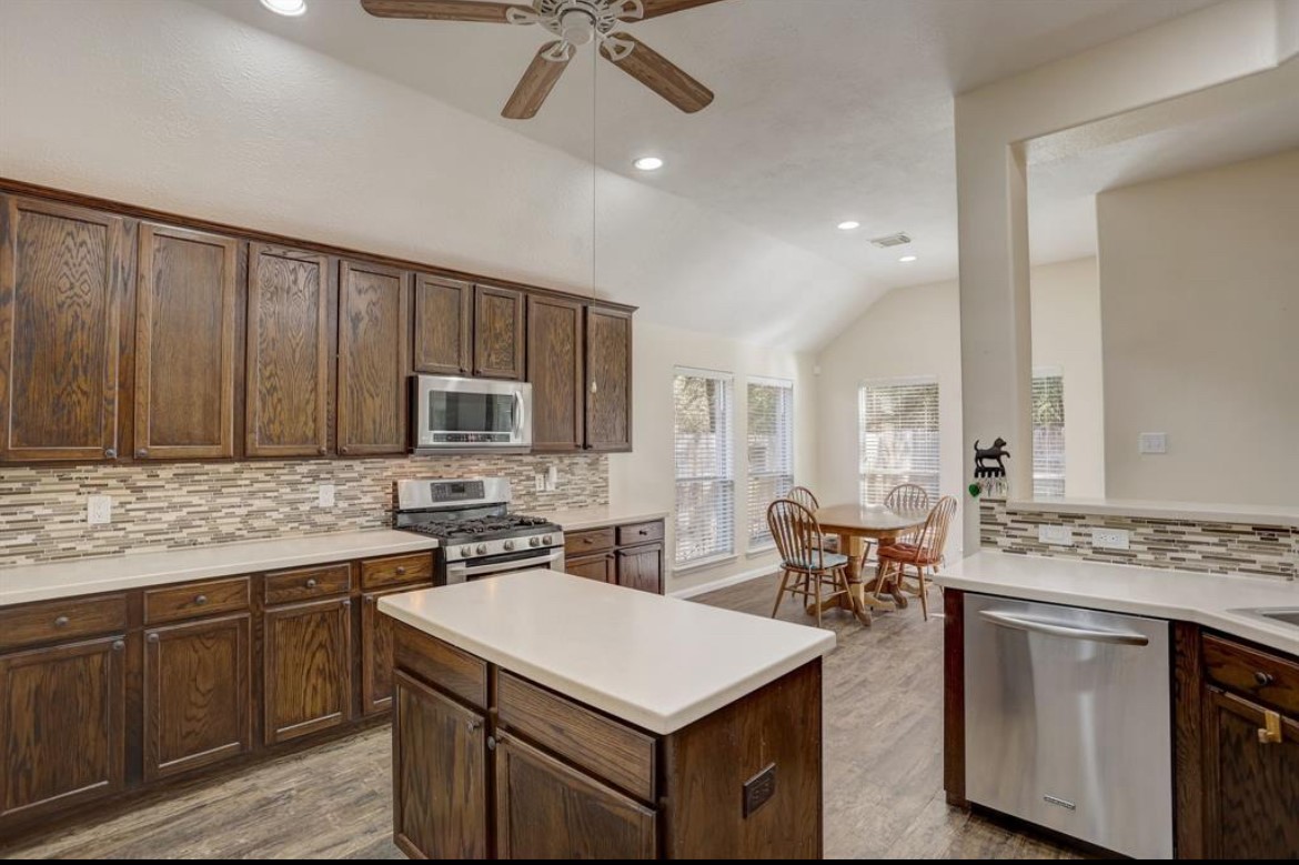 90 N Creekmist Place Property Photo 19