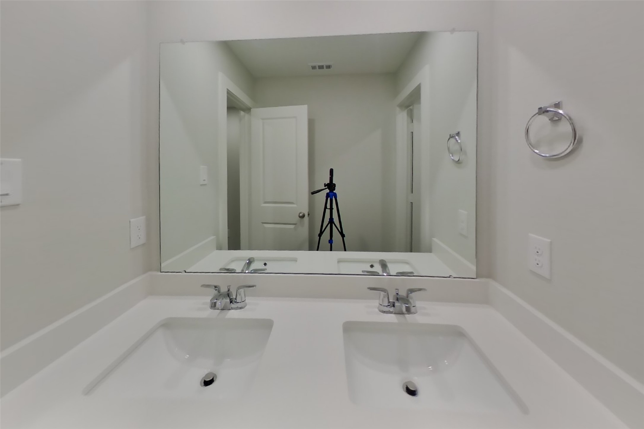 22628 Terrazzo Drive Property Photo 13