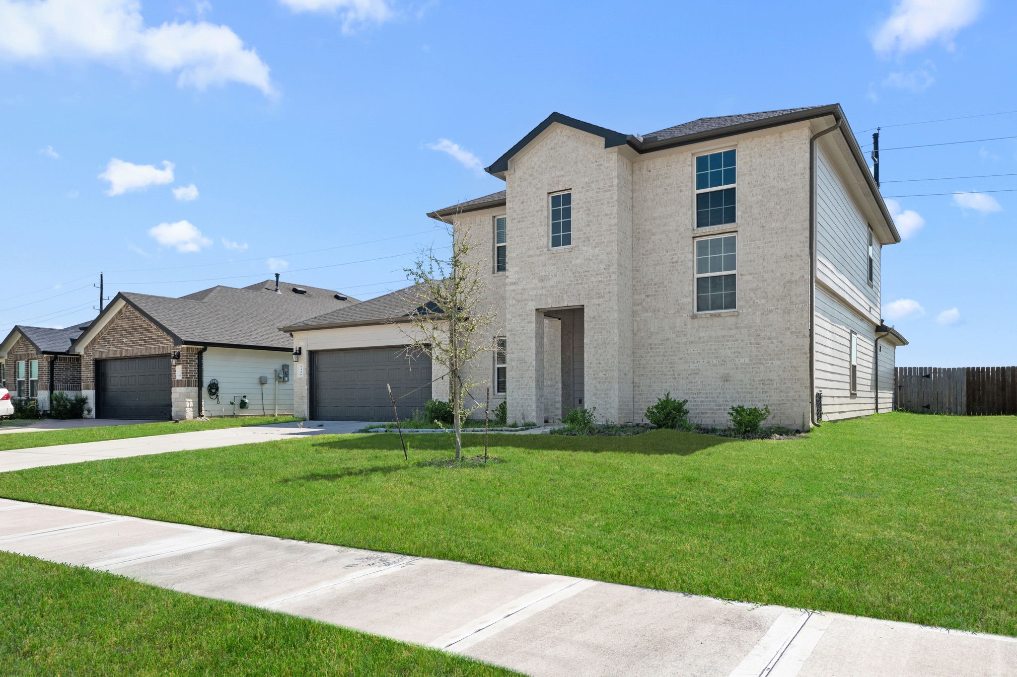 7326 Audubon Russet Drive Property Photo 2
