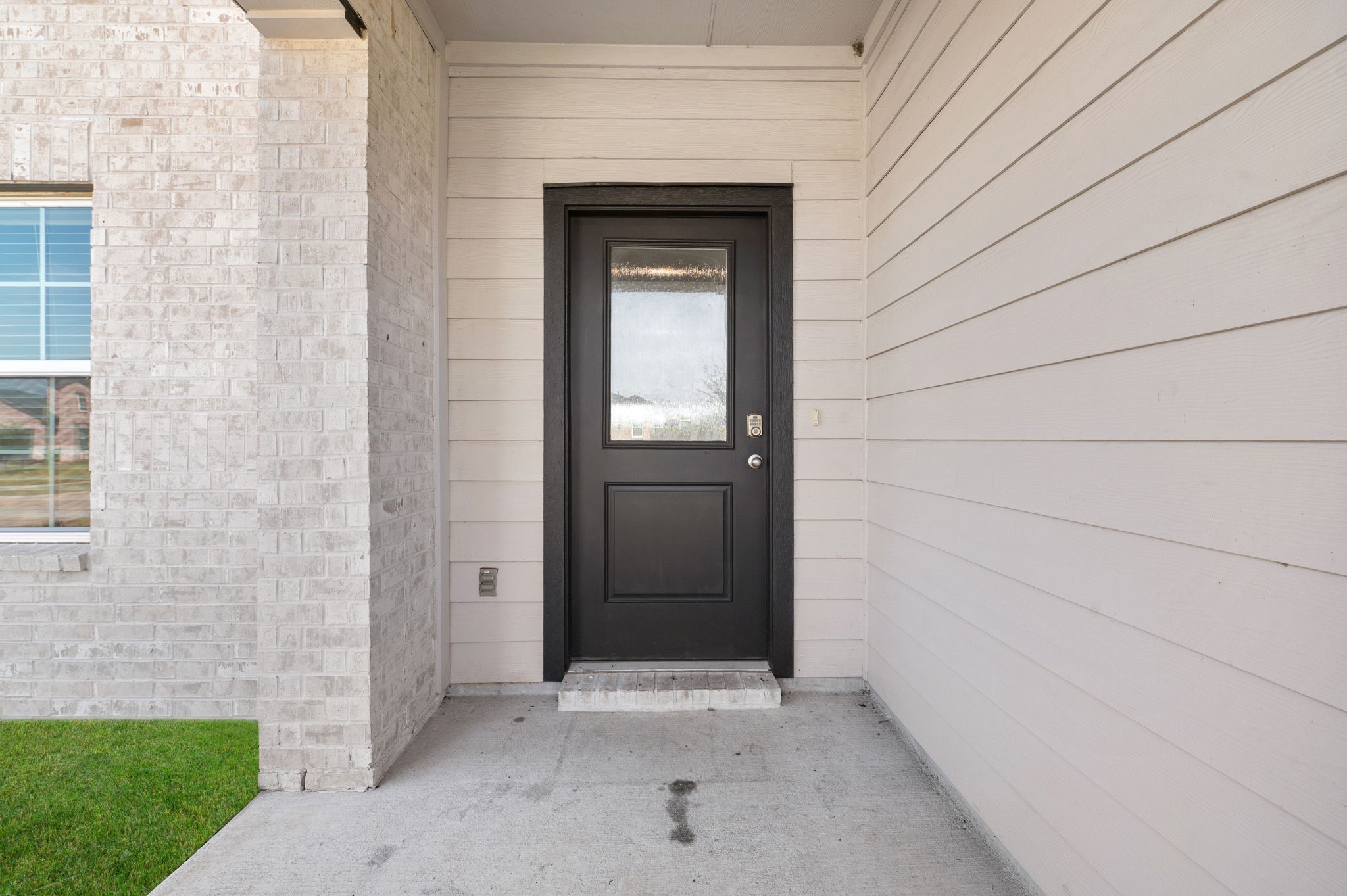 7326 Audubon Russet Drive Property Photo 3