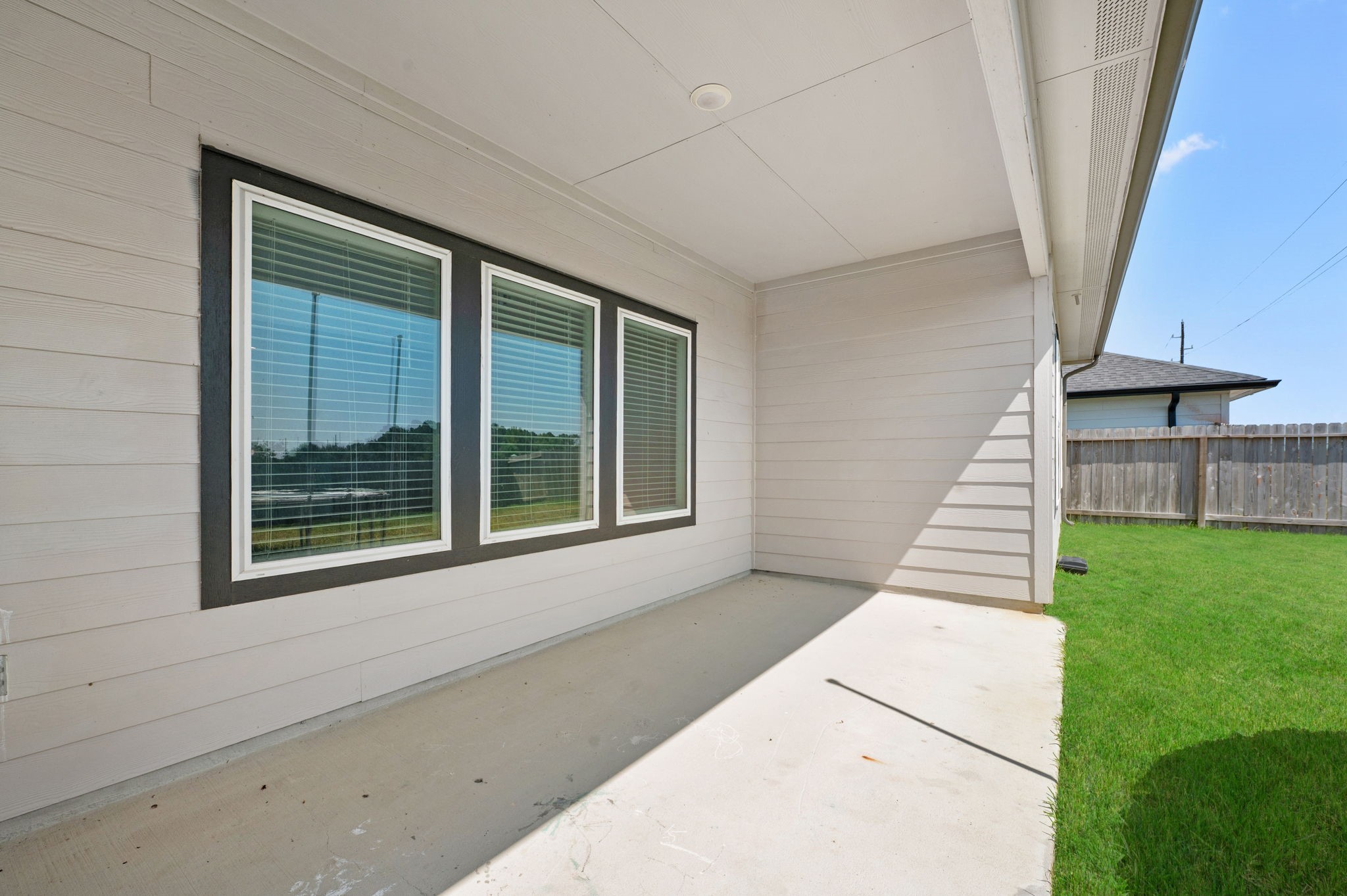 7326 Audubon Russet Drive Property Photo 27