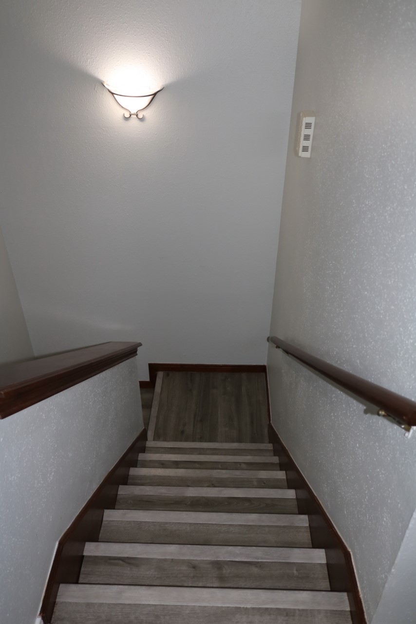 8299 Cambridge Street 1506 Property Photo 8
