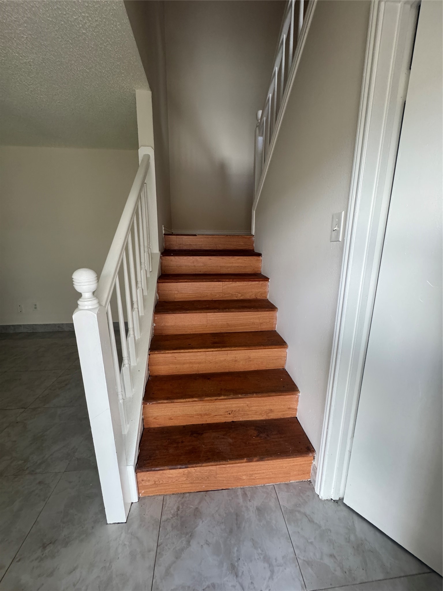 12700 Leader Street B Property Photo 5