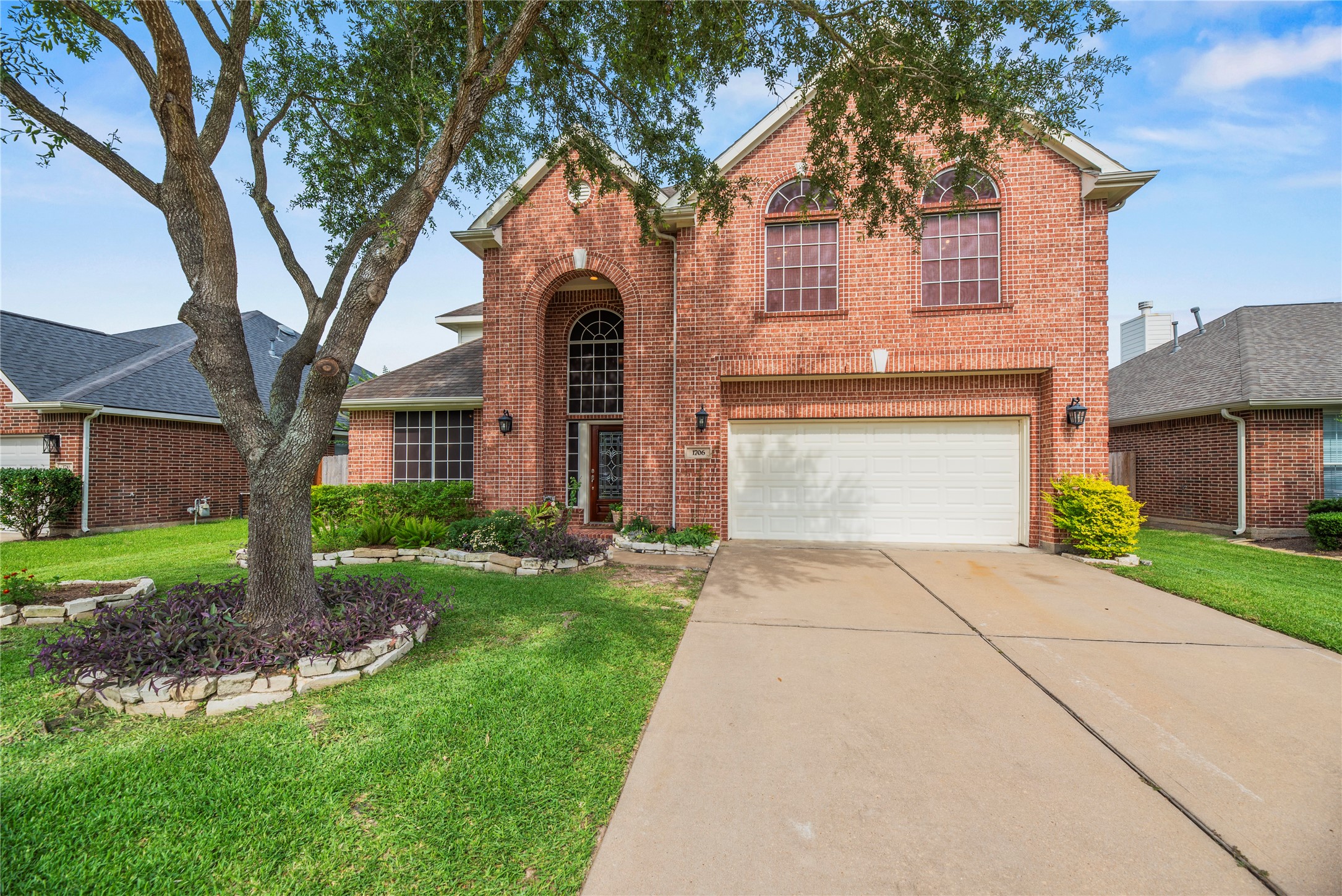 1706 Sonny Path Drive Property Photo 1