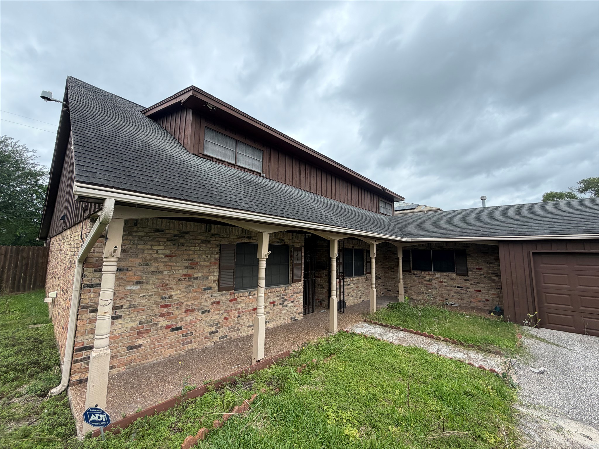 1609 Leggett Drive Property Photo 3