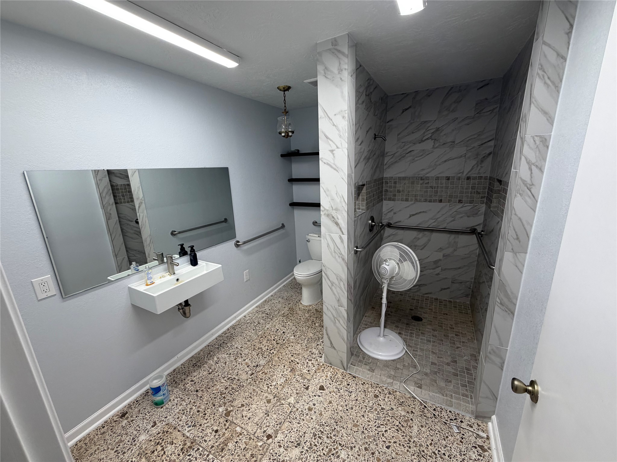 1609 Leggett Drive Property Photo 10