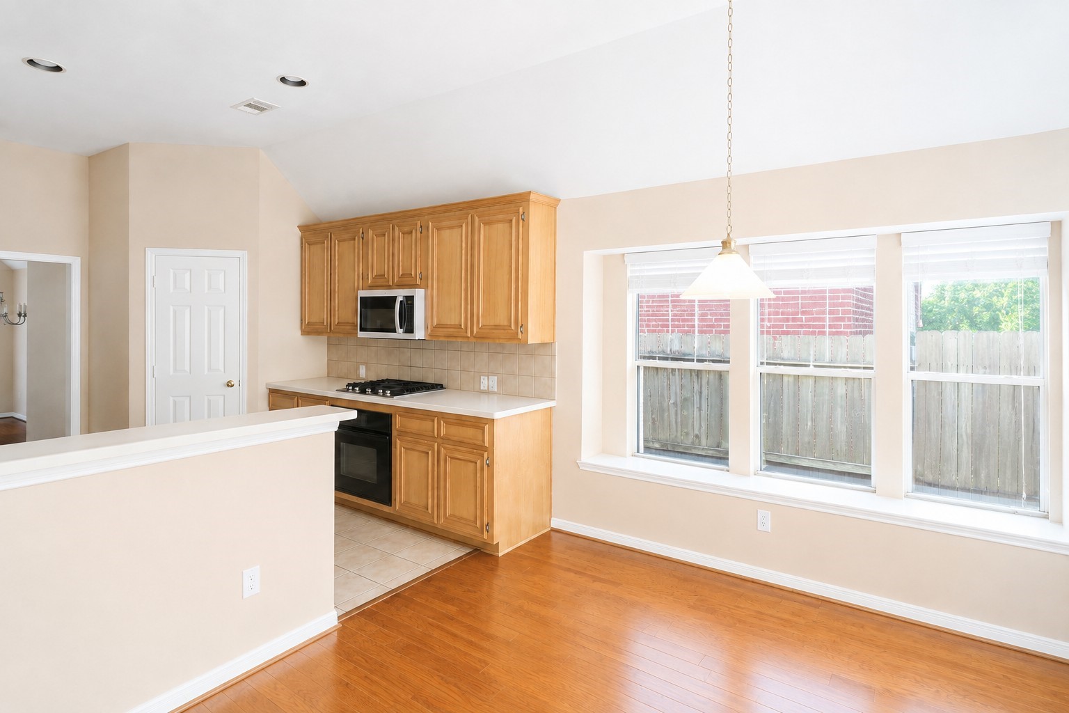22422 Cascade Springs Drive Property Photo 7
