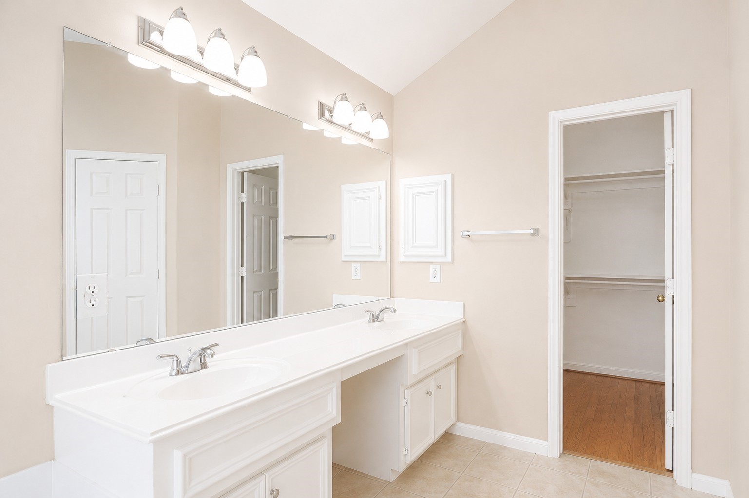22422 Cascade Springs Drive Property Photo 10