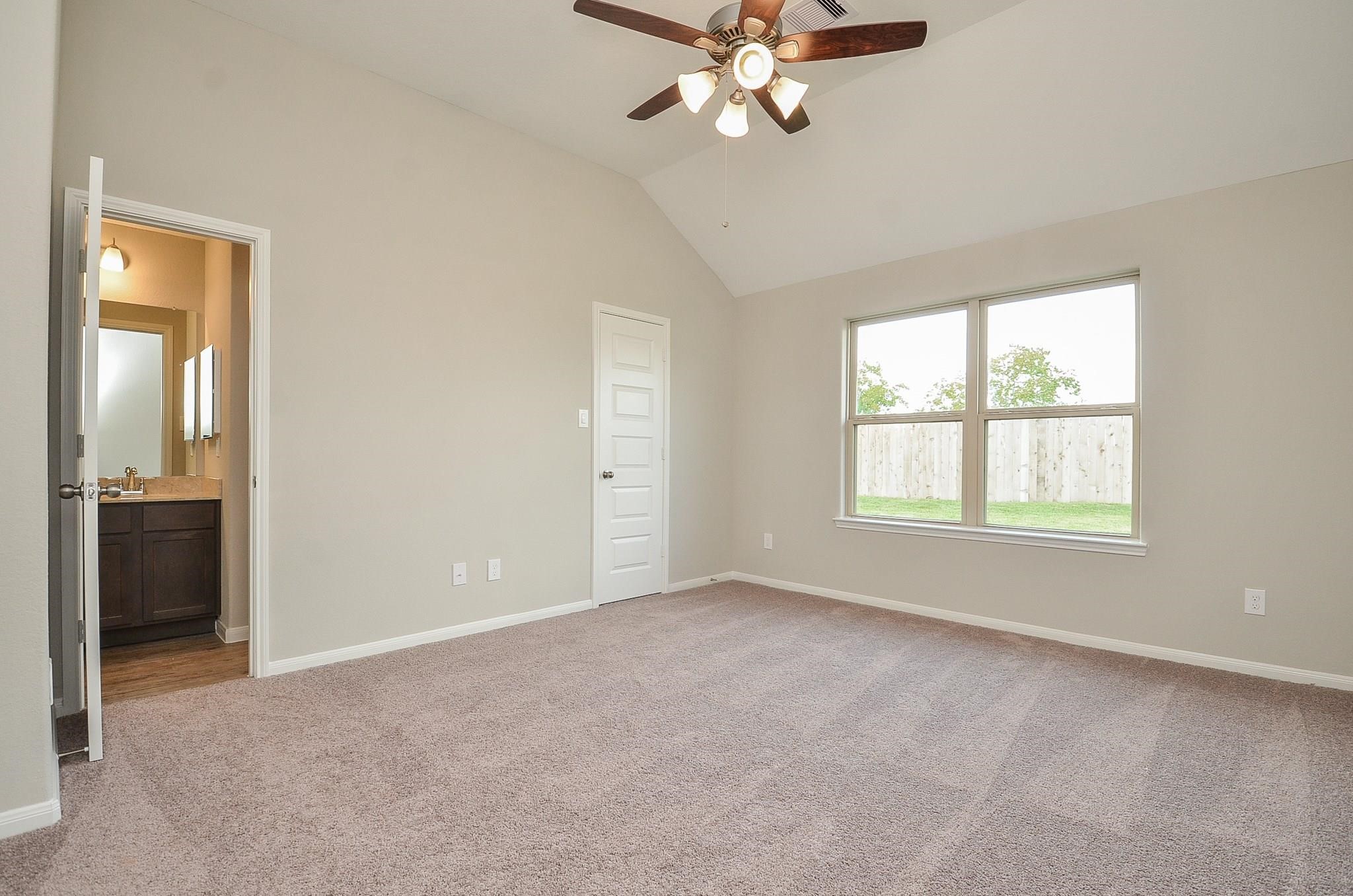 3931 Moreland Branch Lane Property Photo 7