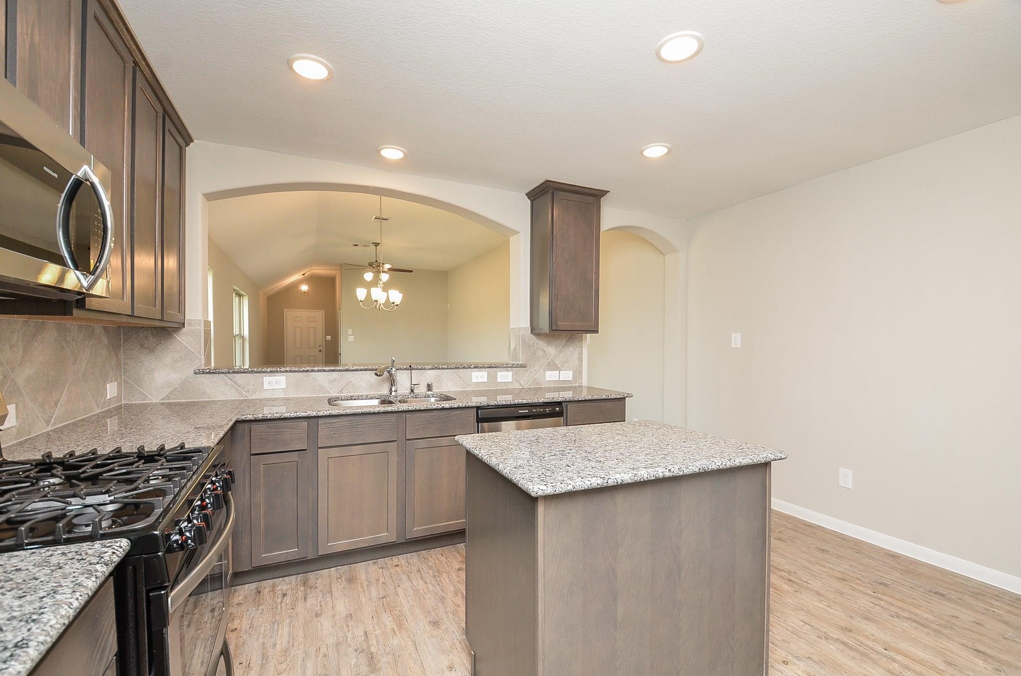 3931 Moreland Branch Lane Property Photo 10