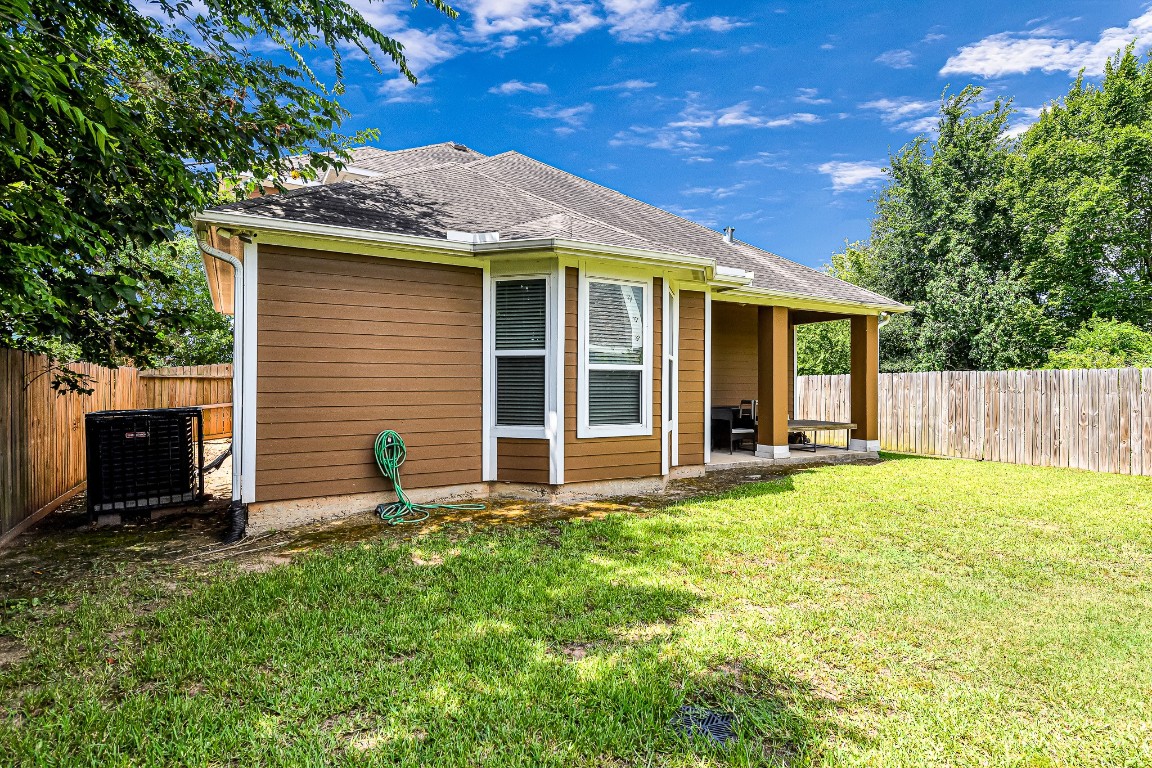4617 White Rock Street Property Photo 26