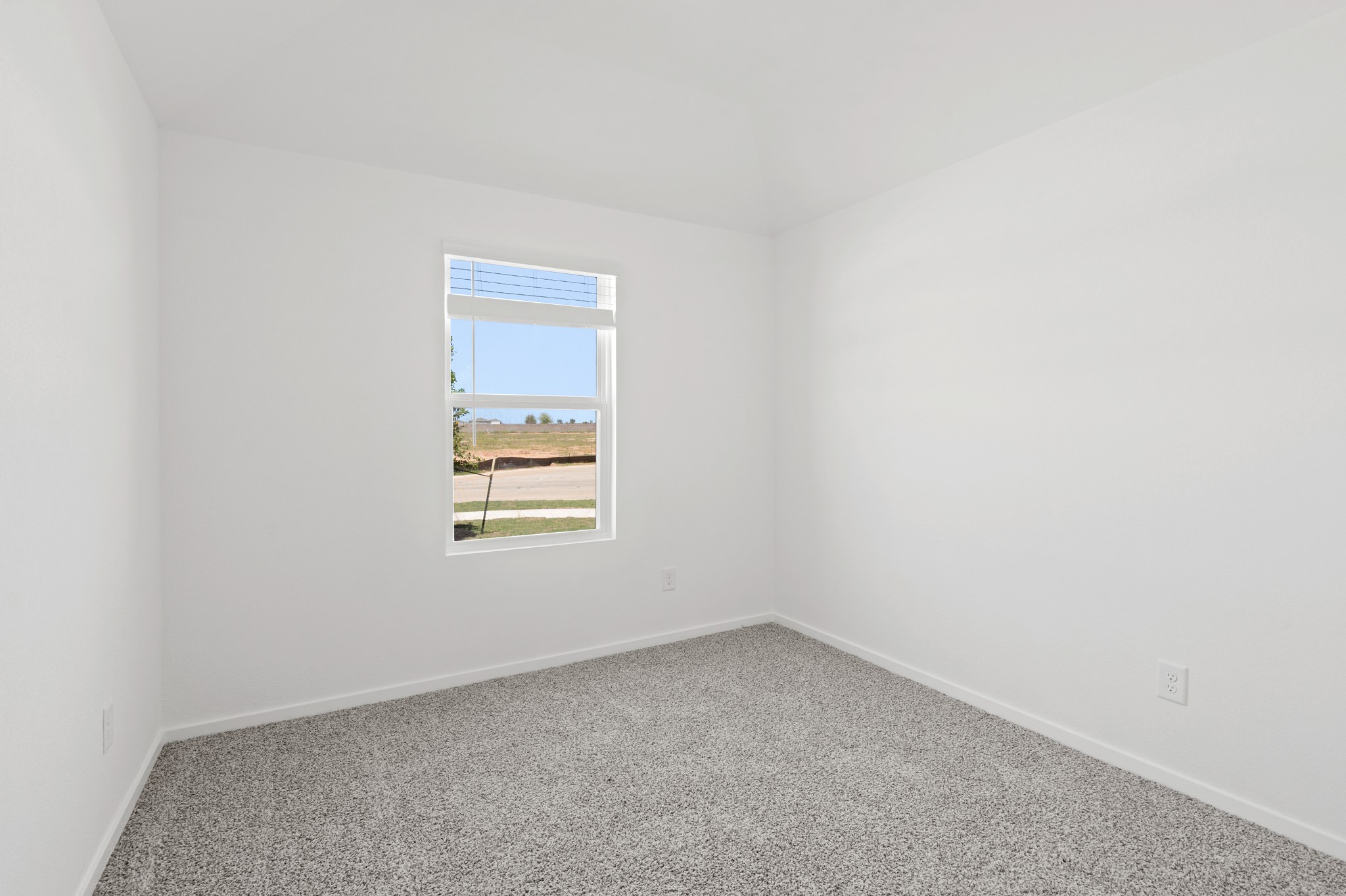 4072 Sun Burst Drive Property Photo 5