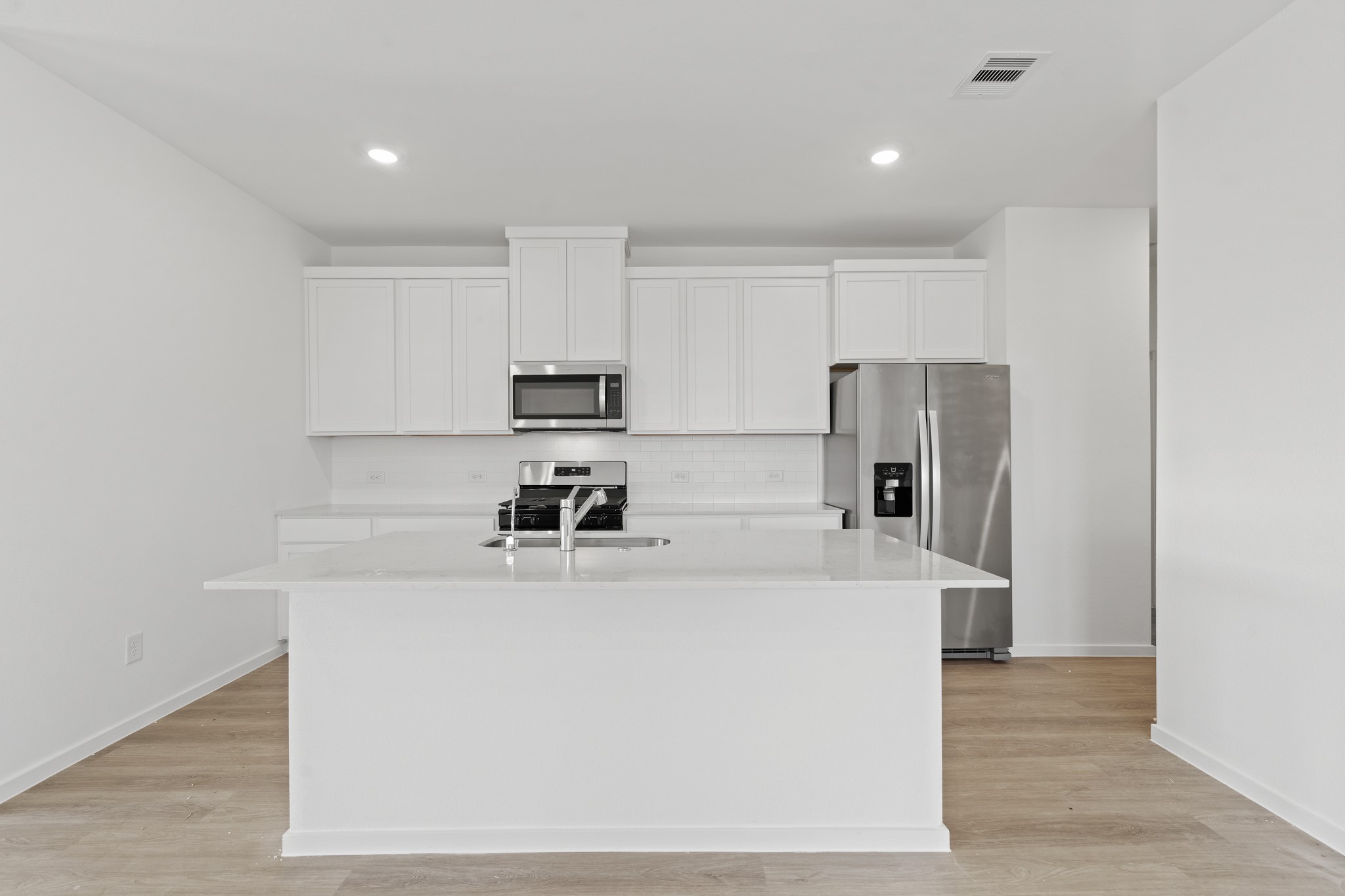 4072 Sun Burst Drive Property Photo 10