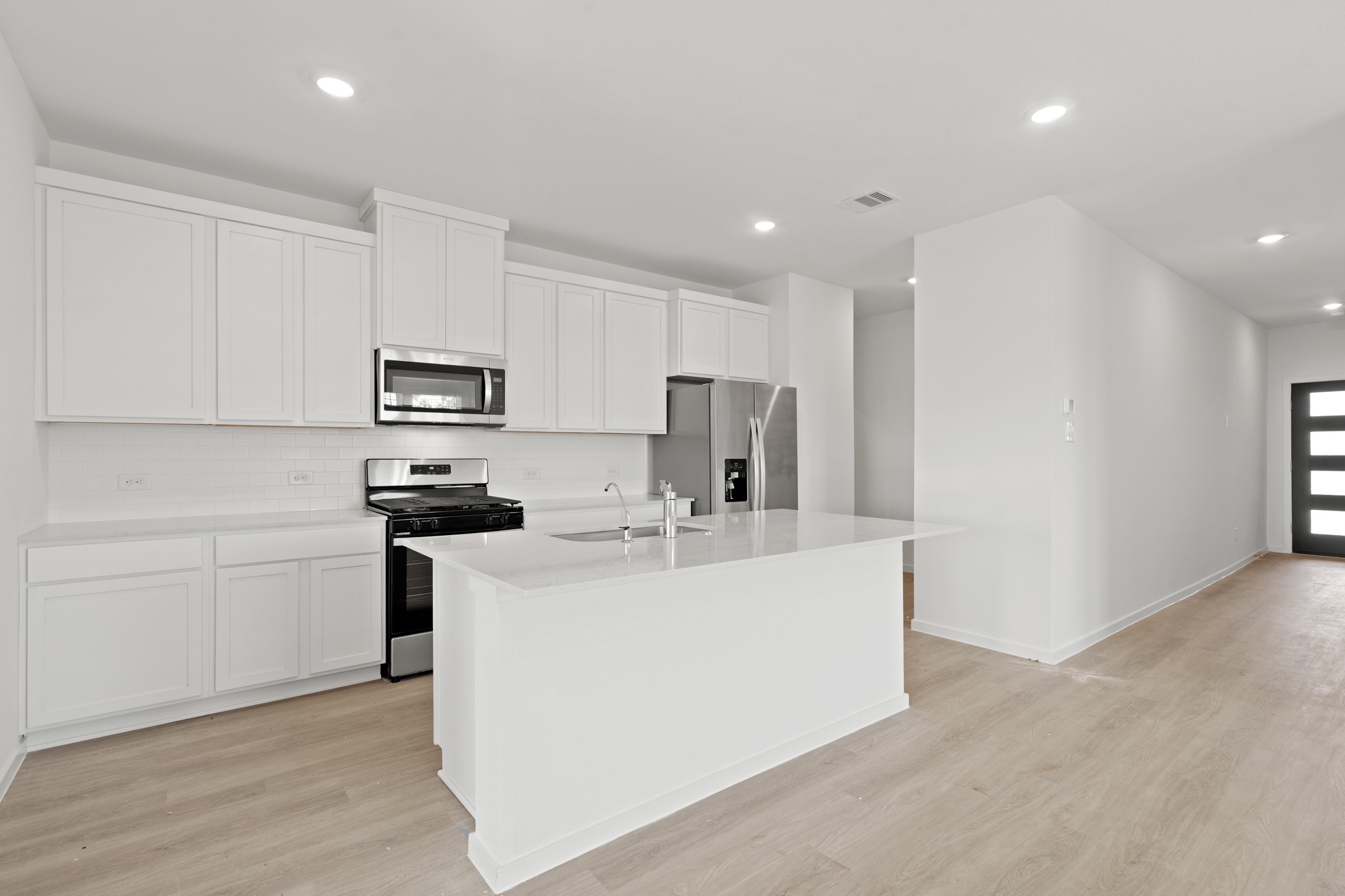 4072 Sun Burst Drive Property Photo 11