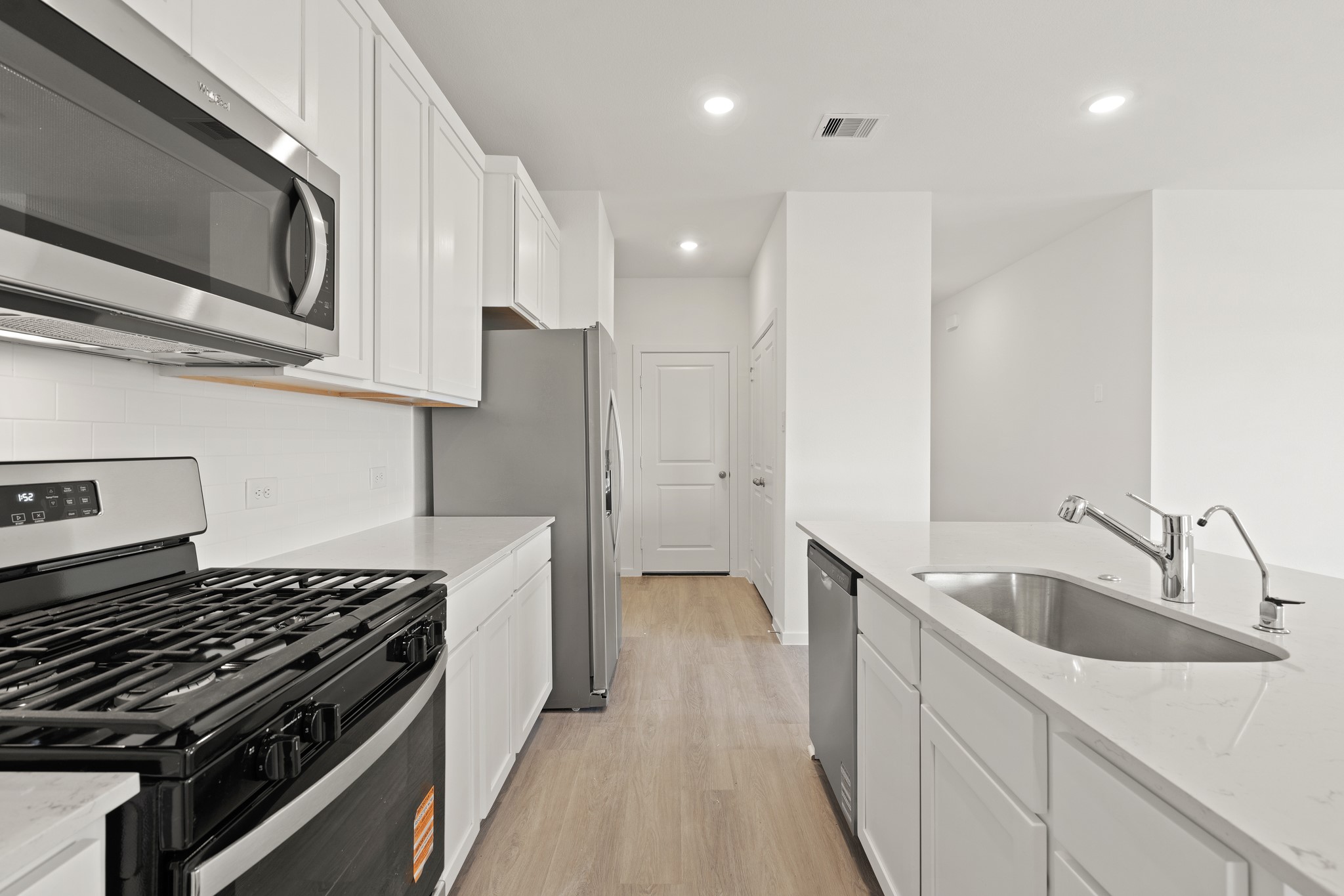 4072 Sun Burst Drive Property Photo 12